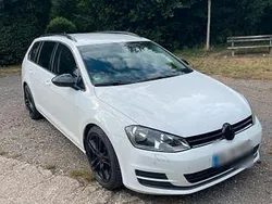 Weiß Gebraucht 2015 VW Golf VII Comfortline Kombi | 6.800 € (Guter Preis)