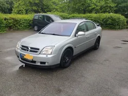 Silber Gebraucht 2002 Opel Vectra Limousine | 1.999 € (Fairer Preis)