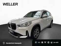 Weiß Gebraucht 2023 BMW X1 Comfort Edition SUV | 31.490 €