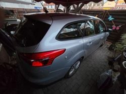 Silber Gebraucht 2016 Ford Focus Kombi | 4.300 € (Fairer Preis)