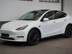 Weiß Gebraucht 2022 Tesla Model Y Long Range AWD SUV | 36.950 € (Fairer Preis)
