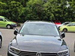 Grau Gebraucht 2015 VW Passat Comfortline Kombi | 14.500 € (Fairer Preis)