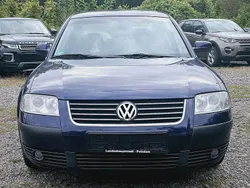 Blau Gebraucht 2000 VW Passat Comfortline Limousine | 1.600 € (Fairer Preis)