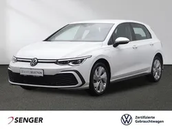 Weiß Gebraucht 2022 VW Golf VIII GTE Limousine | 25.880 € (Fairer Preis)