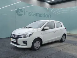 Weiß Gebraucht 2024 Mitsubishi Space Star Kleinwagen | 14.399 € (Etwas zu teuer)