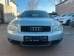 Silber Gebraucht 2001 Audi A4 Limousine | 2.690 € (Fairer Preis)