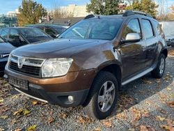 Braun Gebraucht 2012 Dacia Duster Prestige SUV | 4.390 € (Fairer Preis)