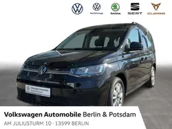 Deep black perleffekt Gebraucht 2021 VW Caddy Life Van / Kleinbus | 25.450 € (Etwas zu teuer)
