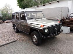 Silber Gebraucht 1982 Mercedes G230 SUV | 17.900 €