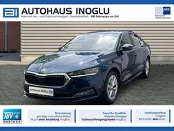 Lavablau metallic Gebraucht 2023 Skoda Octavia Style Limousine | 24.980 € (Guter Preis)