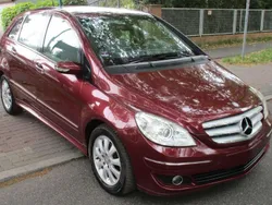 Rot Gebraucht 2007 Mercedes B200 Van / Kleinbus | 3.650 € (Guter Preis)