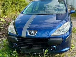 Blau Gebraucht 2006 Peugeot 307 Limousine | 899 € (Superpreis)