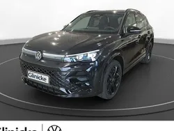 Schwarz Gebraucht 2025 VW Tiguan Allspace R-line SUV | 56.950 €