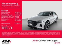 Beige (individuallackierungen audi exclusive) Gebraucht 2024 Audi Q8 e-tron S-Line SUV | 64.931 € (Teuer)