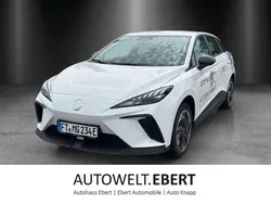 Dover white Gebraucht 2025 MG MG4 EV Kleinwagen | 24.900 € (Superpreis)
