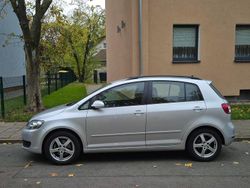 Silber Gebraucht 2009 VW Golf VI Limousine | 3.666 € (Fairer Preis)
