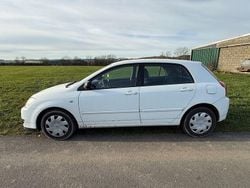 Weiß Gebraucht 2006 Toyota Corolla Limousine | 1.800 € (Fairer Preis)