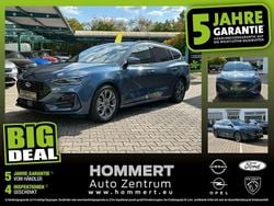 Chromablau metallic Neu 2024 Ford Focus ST-Line Kombi | 25.890 € (Fairer Preis)