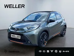 Gruen Gebraucht 2022 Toyota Aygo Limited Kleinwagen | 16.950 € (Teuer)