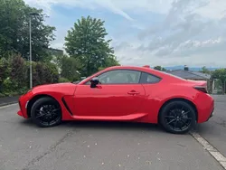Rot Gebraucht 2024 Toyota GR86 Premium Coupé | 38.500 € (Teuer)