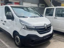 Gletscherweiss Gebraucht 2020 Renault Trafic Komfort Van | 9.690 € (Fairer Preis)