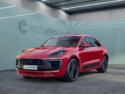 Rot Gebraucht 2022 Porsche Macan SUV | 102.590 €