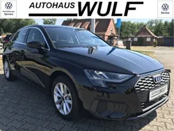 Schwarz Gebraucht 2022 Audi A3 Sportback Sport Limousine | 26.990 € (Teuer)