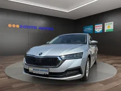 Silber Gebraucht 2022 Skoda Octavia Active Kombi | 21.450 € (Guter Preis)