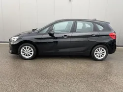 Schwarz Gebraucht 2018 BMW 218 Van / Kleinbus | 15.900 € (Fairer Preis)
