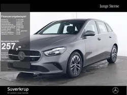 Grau Gebraucht 2024 Mercedes B200 Progressive Van / Kleinbus | 32.620 € (Fairer Preis)