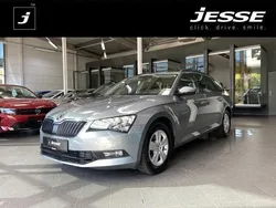 Business grau metallic Gebraucht 2019 Skoda Superb Active Kombi | 18.490 € (Fairer Preis)