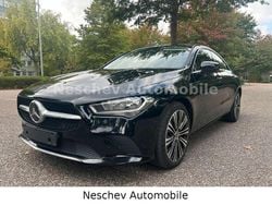Nachtschwarz Gebraucht 2022 Mercedes CLA200 Progressive Coupé | 25.990 € (Guter Preis)