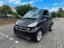 Schwarz Gebraucht 2014 Smart ForTwo Coupé Kleinwagen | 6.900 € (Fairer Preis)