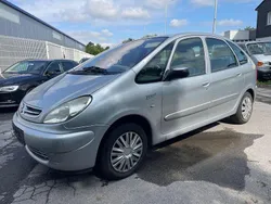 Silber Gebraucht 2004 Citroën Xsara Picasso Van / Kleinbus | 999 €