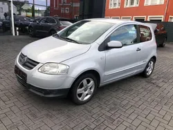 Silber Gebraucht 2010 VW Fox Style Kleinwagen | 2.980 € (Fairer Preis)