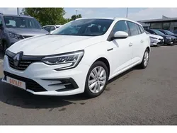 Weiss Gebraucht 2022 Renault Mégane GrandTour Kombi | 16.880 € (Fairer Preis)
