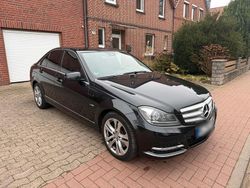 Schwarz Gebraucht 2011 Mercedes C300 Limousine | 8.740 € (Fairer Preis)