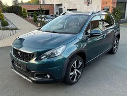 Grün Gebraucht 2017 Peugeot 2008 Allure SUV | 6.490 € (Fairer Preis)