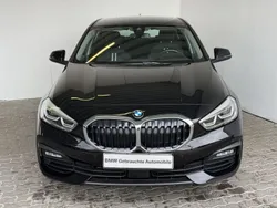 Schwarz Gebraucht 2022 BMW 118 Advantage Kleinwagen | 21.980 € (Guter Preis)