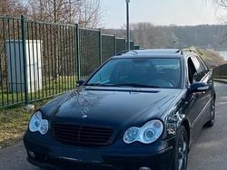 Blau Gebraucht 2003 Mercedes C32 AMG AMG Kombi | 6.600 € (Fairer Preis)