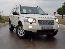 Weiß Gebraucht 2008 Land Rover Freelander 2 SUV | 4.500 €