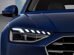 Blau Gebraucht 2023 Audi A4 Kombi | 30.699 € (Guter Preis)