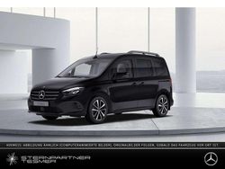 Loparitschwarz metallic Gebraucht 2022 Mercedes T180 Progressive Van / Kleinbus | 29.900 €