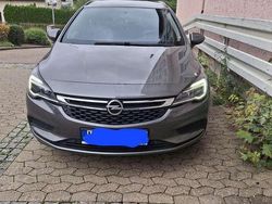 Gebraucht 2019 Opel Astra Edition Kombi | 13.000 € (Etwas zu teuer)