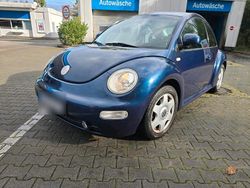 Blau Gebraucht 1999 VW Beetle Kleinwagen | 2.200 € (Fairer Preis)