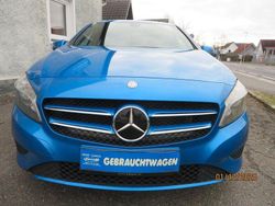 Blau Gebraucht 2015 Mercedes A180 Limousine | 9.990 € (Fairer Preis)
