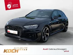 Mythosschwarz metallic Gebraucht 2023 Audi RS4 Ambiente Kombi | 70.490 € (Fairer Preis)