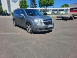 Grau Gebraucht 2011 Chevrolet Orlando Van / Kleinbus | 5.000 €