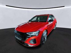 Soneirarot metallic Gebraucht 2023 Audi Q8 e-tron S-Line SUV | 55.805 € (Guter Preis)