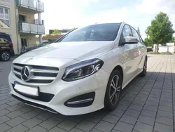 Weiß Gebraucht 2018 Mercedes B180 Van / Kleinbus | 19.500 € (Fairer Preis)